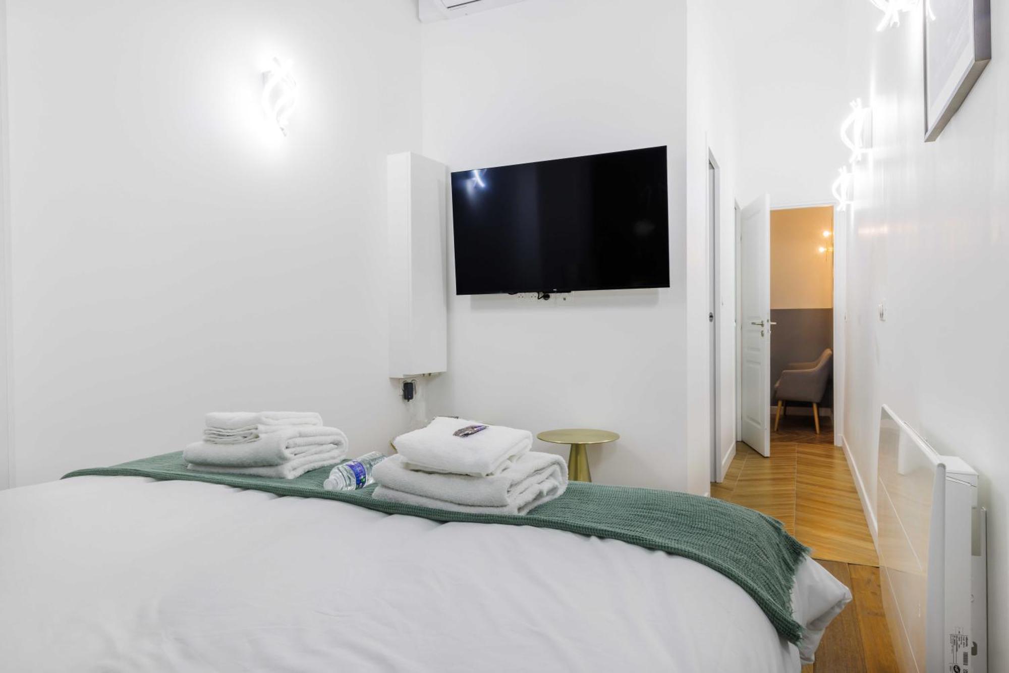 Charmant Appartement 2Br-6P - Gare De L'Est Paris Exterior photo
